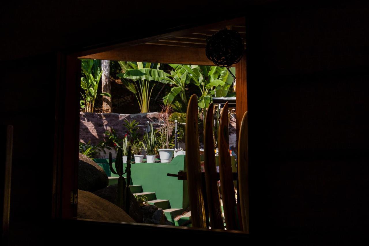 Sintonia Surf Hostel E Bar Убатуба Экстерьер фото